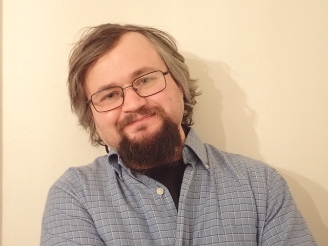 Headshot of paralegal instructor Dan Dovel