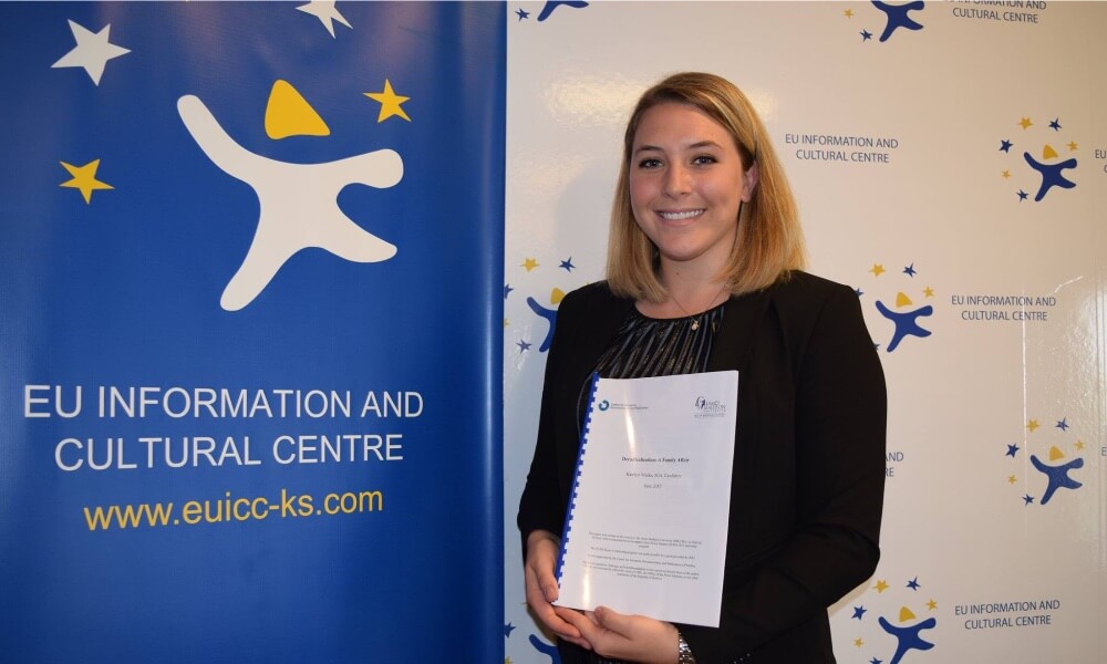 Katelyn Weeks interning with the Government of Kosovo