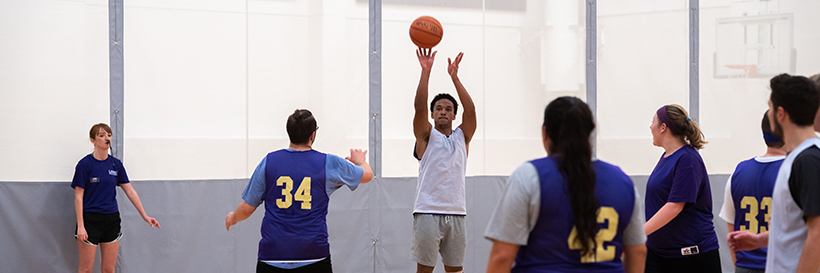 intramural-sports-basketball-2019.jpg
