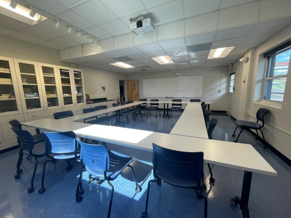 Frye 103 classroom