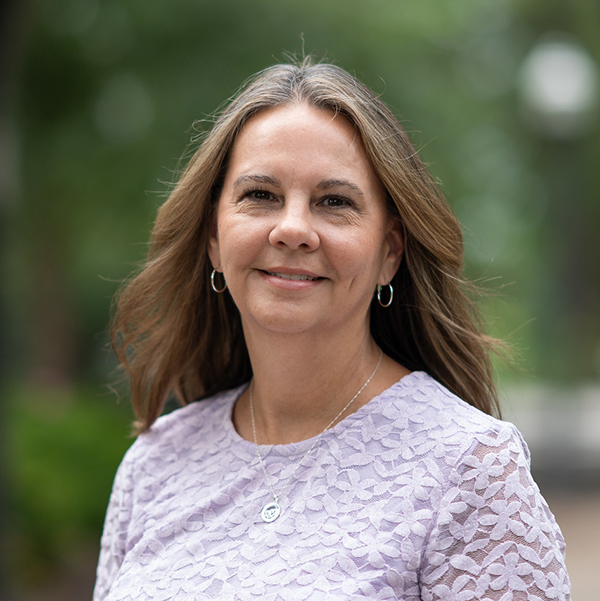 Profile Image for Angela Ritchie