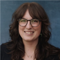 Liz Chenevey image